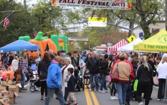 Bridging Community Celebrations: Enhancing Fall Festival Connectivity with Point-to-Point WiFi Magic