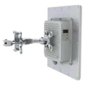 300Mbps, 5.7 - 5.8GHz, Full Duplex, Point to Point Wireless Bridge, 23dBi Integrated Panel Antennas, 25dBm TX/RX Power, 128bit encryption, POE/PS included, 1-yr warranty - Pre-Configured - 1 Mile | Complete Link