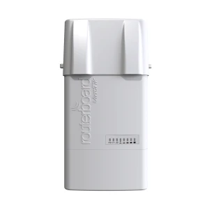 NetBox 5 with 5GHz 802.11ac 2x2 Dual Chain Wireless Radio with 2x RP-SMA connectors, 720MHz CPU, 128MB RAM, 1x Gigabit LAN, RouterOS L4, PoE, PSU, pole mount, rail mount