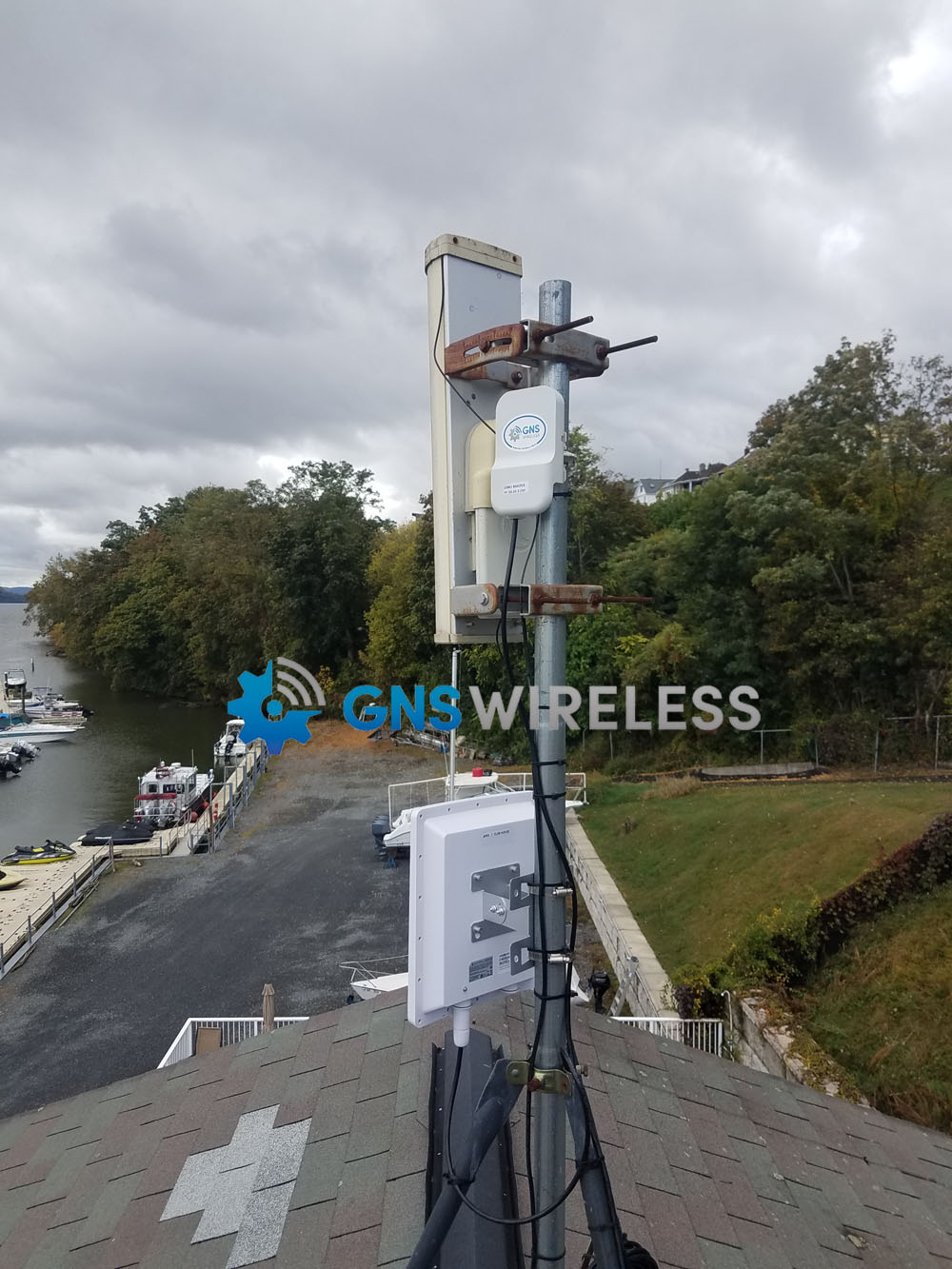 Our Marina Wi-Fi Antenna Worked Great for 20 Years. Why Is It Slow Now?
