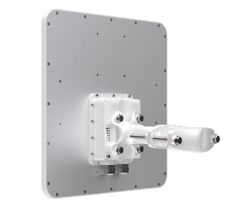 23 dBi antenna rear showing the radio enclosure and pole mount